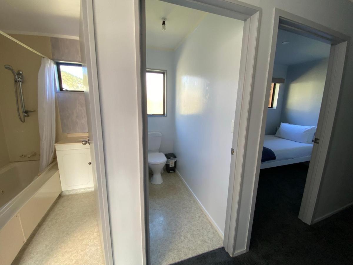 Motuoapa Bay Chalets Turangi Eksteriør bilde