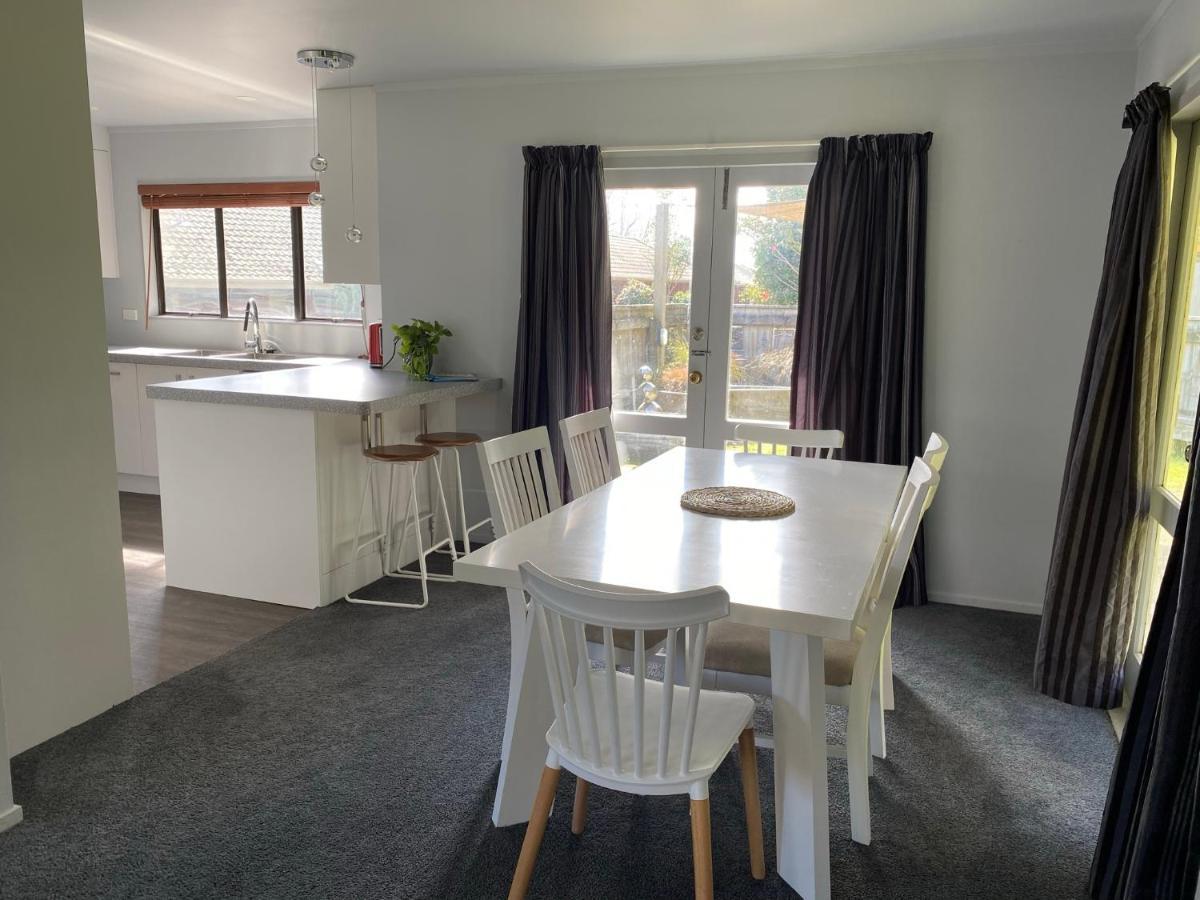Motuoapa Bay Chalets Turangi Eksteriør bilde