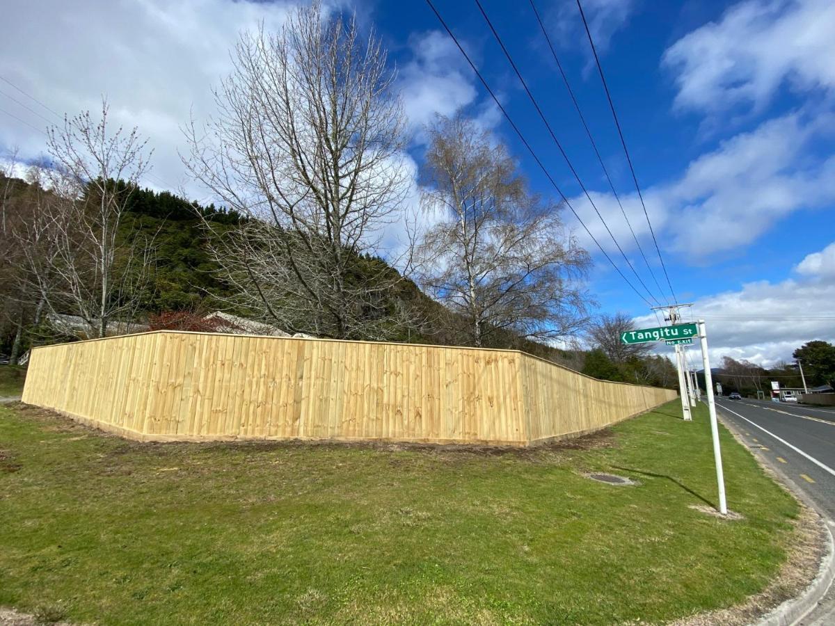 Motuoapa Bay Chalets Turangi Eksteriør bilde