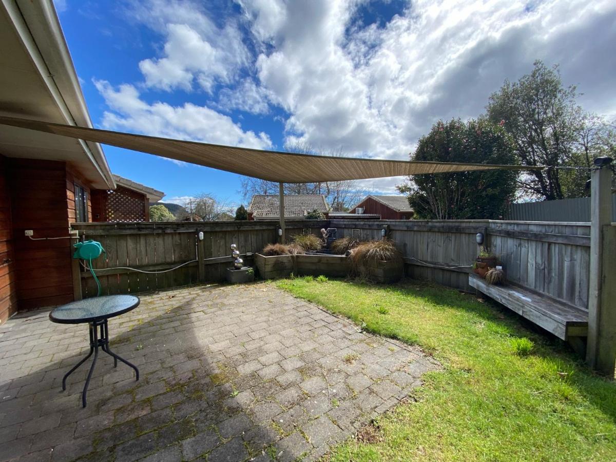 Motuoapa Bay Chalets Turangi Eksteriør bilde