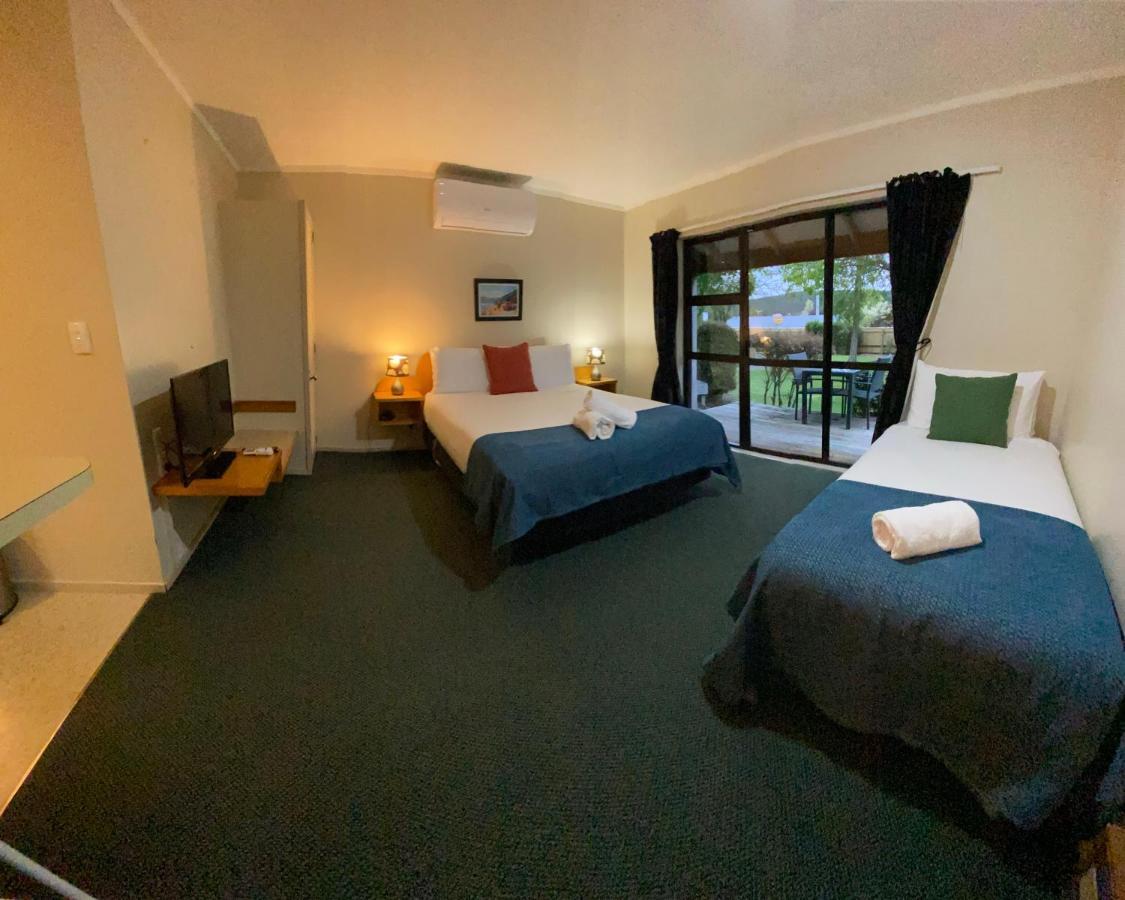 Motuoapa Bay Chalets Turangi Eksteriør bilde
